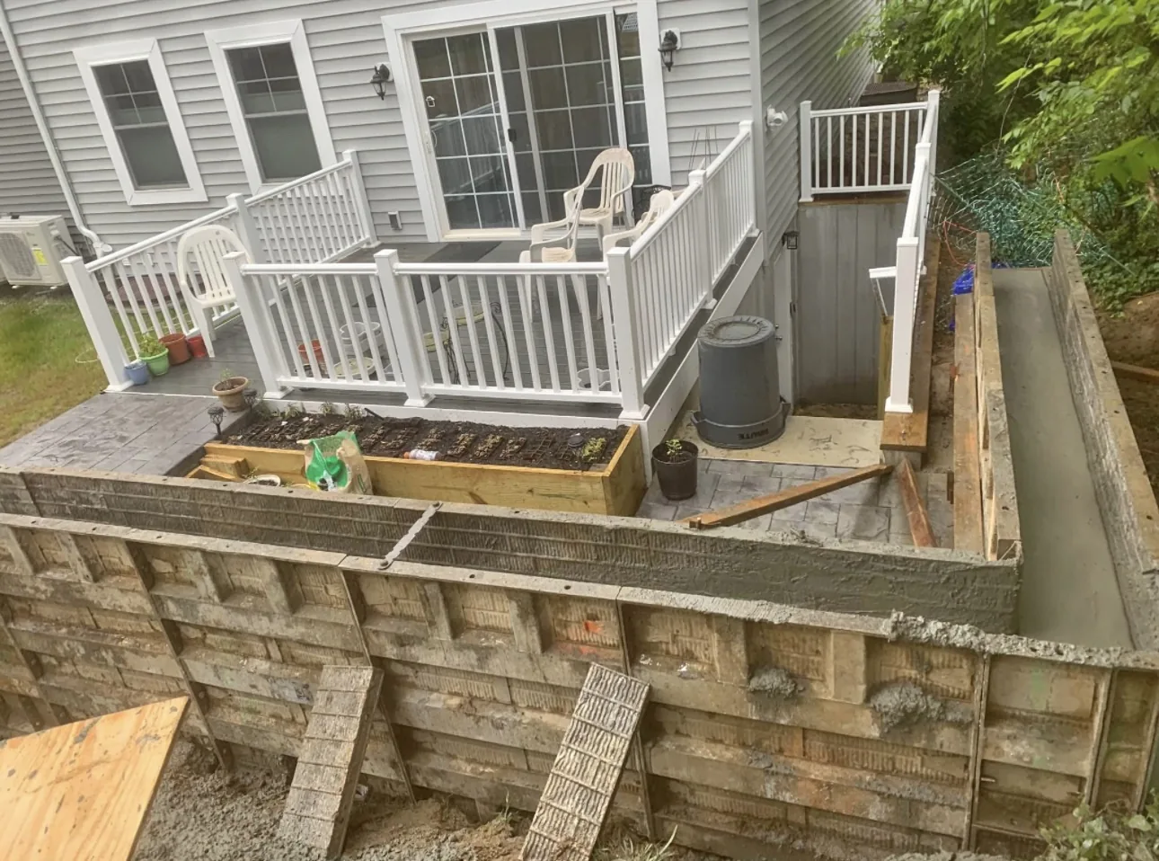 Residential retaining wall and hardscape by Actaeon in Maryland